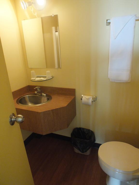 Résidences Campus Notre-Dame-de-Foy Saint-Augustin-de-Desmaures Habitación foto